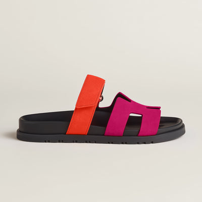 Dames sandalen – Comfort fit – Slip-on – Glanzend oppervlak – Cut-out banddesign