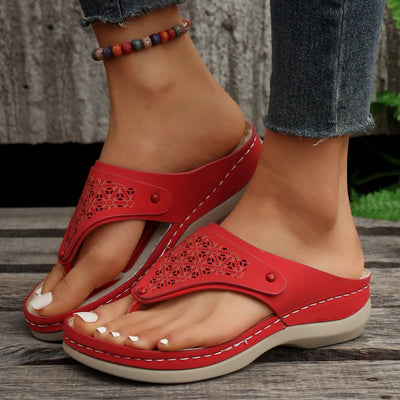 Dames sandalen – Open teen – Slip-on – Laser cut – Comfort voetbed – Platte zool
