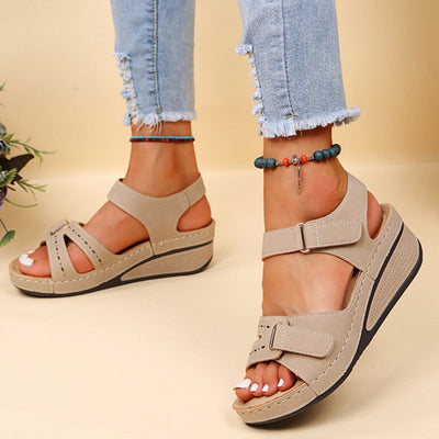Dames sandalen – Sleek ontwerp – Wedge hiel – Verstelbare gespen – Antislip zool