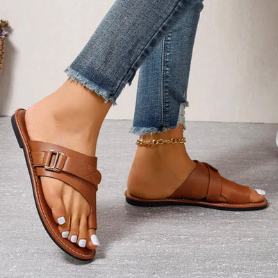 Dames sandalen – Slip-on model – Verstelbare gesp – Comfortabel voetbed – Stijlvol design