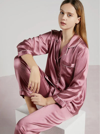 Damespyjama – Luxe Stof – Losse Pasvorm – Doorknoop – Lange Mouwen – Elastische Taille