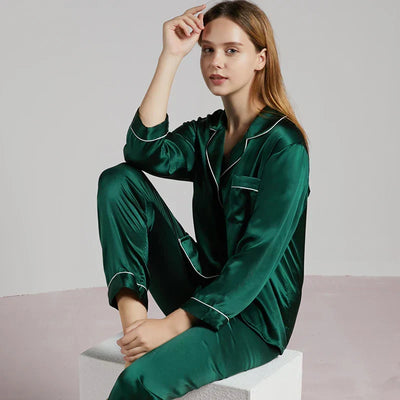 Damespyjama – Luxe Stof – Losse Pasvorm – Doorknoop – Lange Mouwen – Elastische Taille