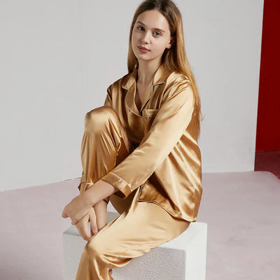 Damespyjama – Luxe Stof – Losse Pasvorm – Doorknoop – Lange Mouwen – Elastische Taille